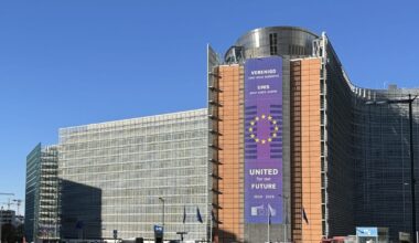 Commission makes changes to its own budget proposal to avoid Parliament rebellion – POLITICO