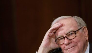 Warren Buffett says 'we've never had people in a more gambling mood than now'