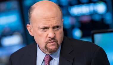 Jim Cramer doubles down on Tim Cook and Apple verdict