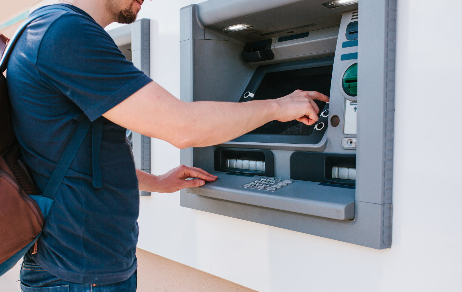 Nowa stawka płacy minimalnej w 2026 roku. Spór między pracodawcami a związkami trwa