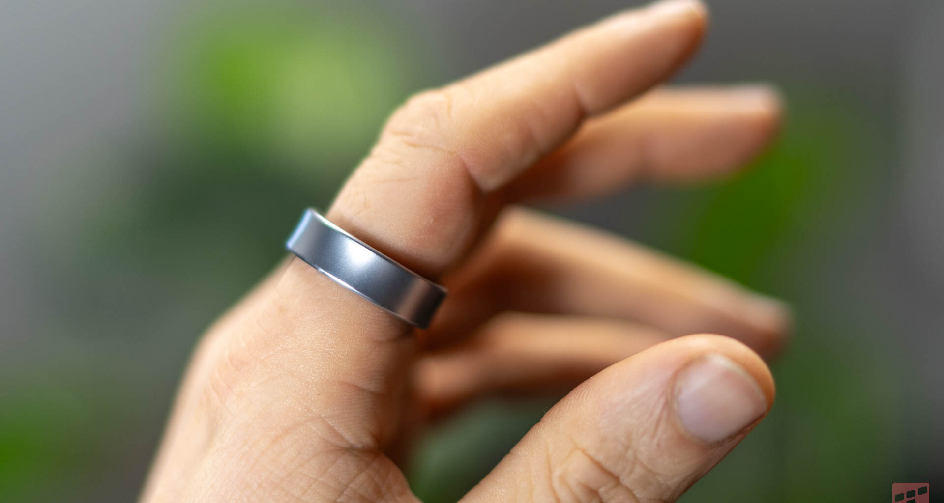 Galaxy Ring uwięził youtubera. Musieli go ściągać w szpitalu