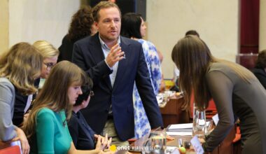 Awantura o prohibicję w Warszawie. „Ta sytuacja jest upokarzająca dla Trzaskowskiego”
