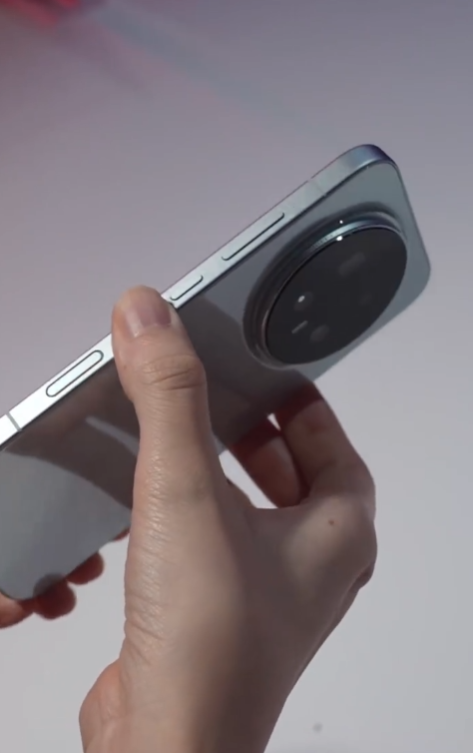 HONOR Magic 8