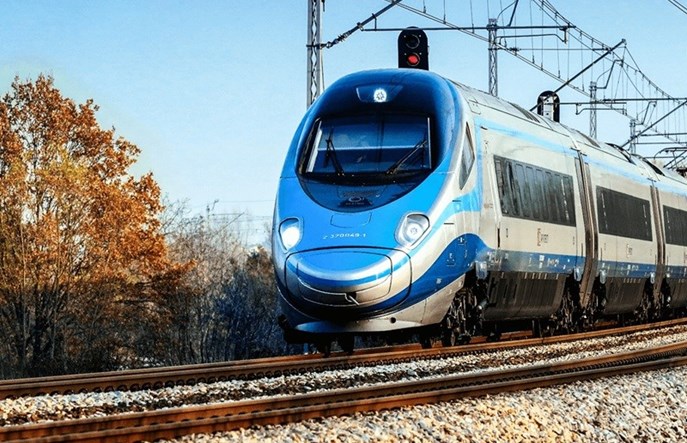 PKP Intercity. Pendolino do Zakopanego. Wraca prestiż Luxtorpedy?