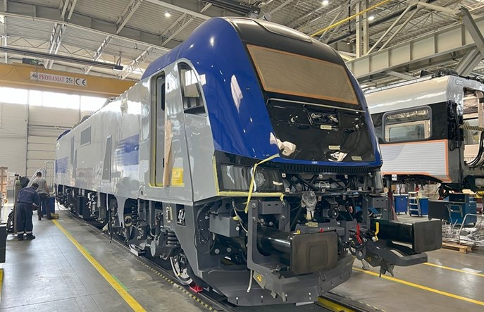 PESA: Gama 3.0 dla PKP Intercity na zdjęciach. Wkrótce homologacja