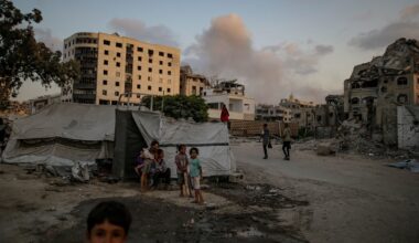 Wojna w Strefie Gazy. "Ucieczka przed śmiercią nie ustała" [RELACJA]