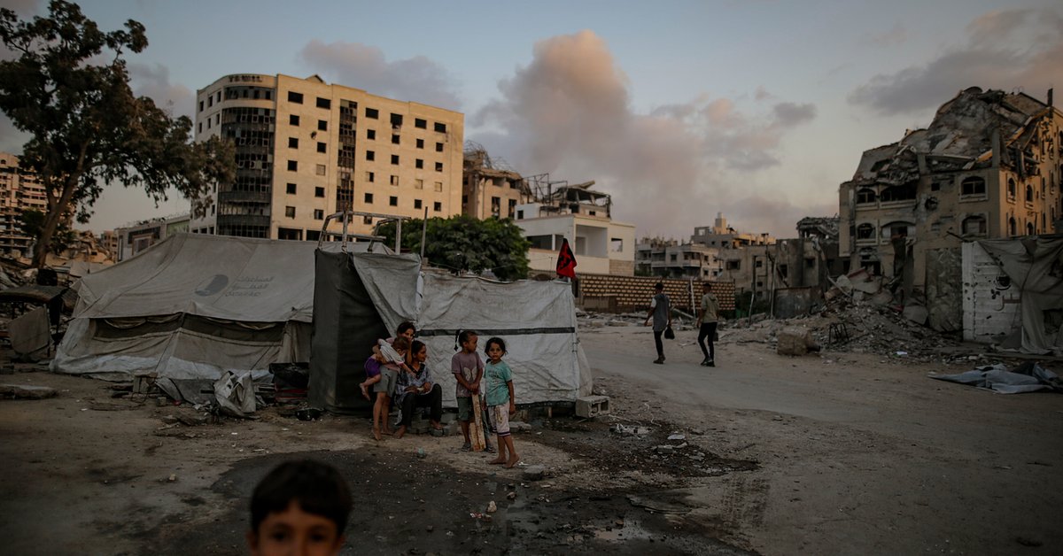 Wojna w Strefie Gazy. "Ucieczka przed śmiercią nie ustała" [RELACJA]