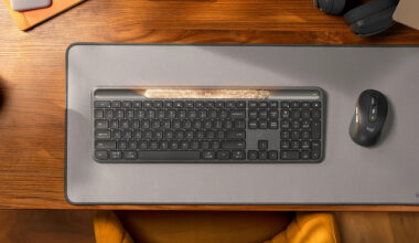 Logitech Signature Slim Solar+ to klawiatura ładowana światłem. Ciekawe rozwiązanie, którego nie można ładować przewodowo [1]