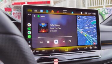 Android Auto 15.2. Google chce wrócić do korzeni