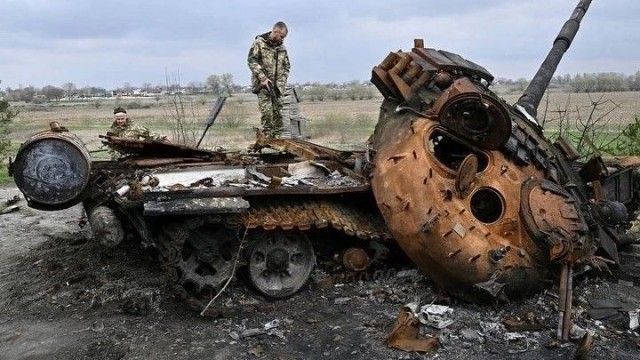 Piątkowy przegląd mediów; Imperium Rosyjskie jest nie do odbudowania; Polska i Ukraina podpisały trzy ważne porozumienia