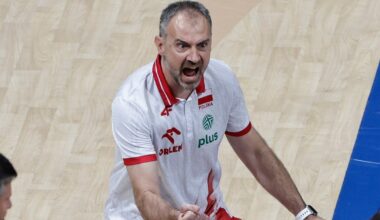 Bartosz Kurek wspierał kolegów w trudnych momentach meczu