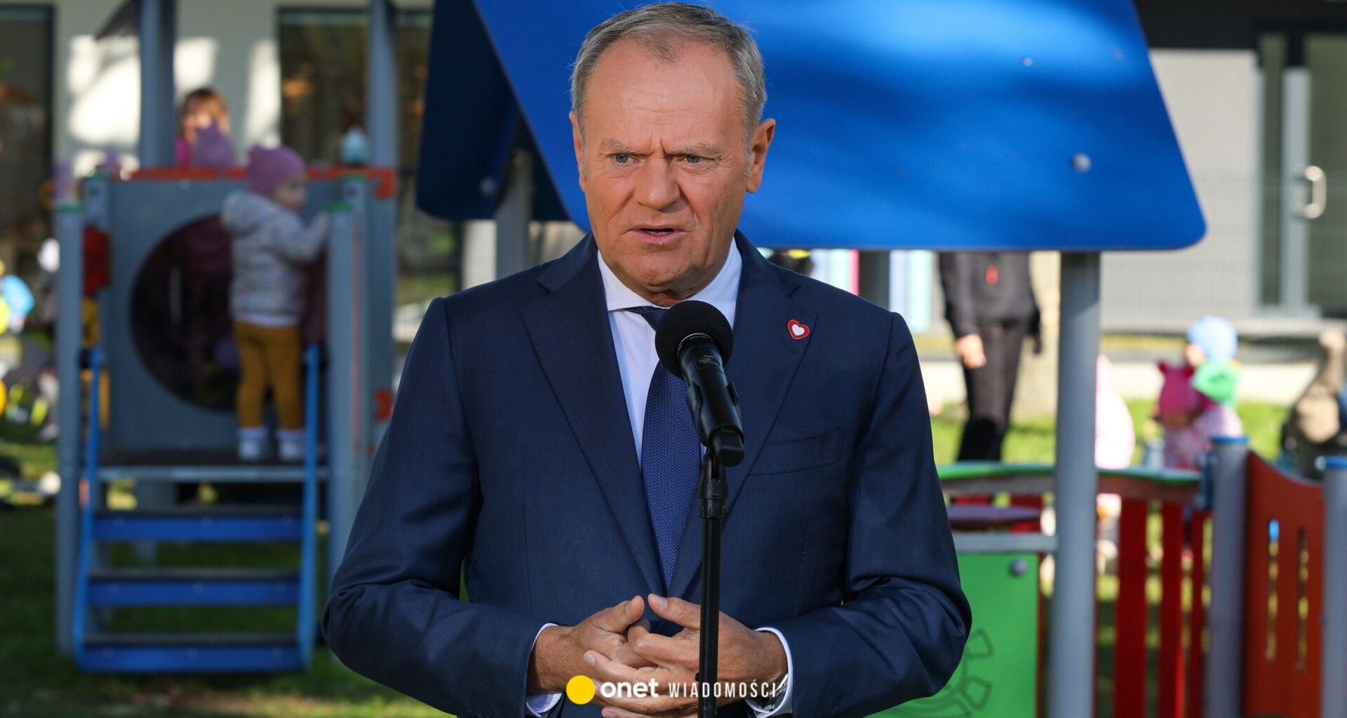 Donald Tusk reaguje na słowa Bogdana Święczkowskiego. "Kompletna pogarda dla prawa"