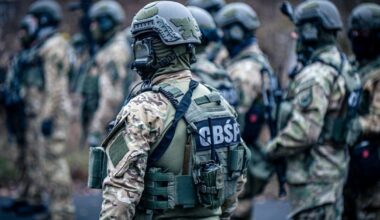 Polacy łamali sankcje i sprzedawali luksusowe auta do Rosji. Akcja CBŚP