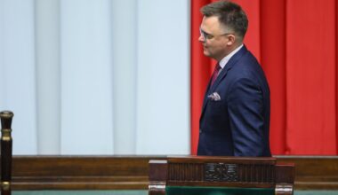 Trwa posiedzenie władz Polski 2050. Mają zapaść decyzje personalne