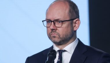 Człowiek prezydenta Nawrockiego reaguje na słowa Donalda Trumpa. "Czasami się tak zdarza"