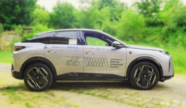 Stellantis testuje Peugeota E-3008 bez falownika i ładowarki. Poziom zaawansowania wyprzedza Porsche, wyniki intrygujące | SAMOCHODY ELEKTRYCZNE