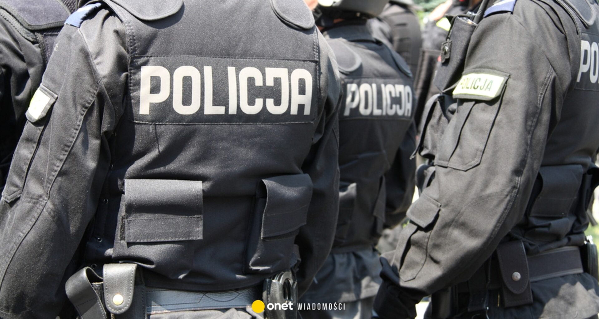 Policjanci zatrzymani za skucie zabójcy. Jest orzeczenie sądu w głośnej sprawie