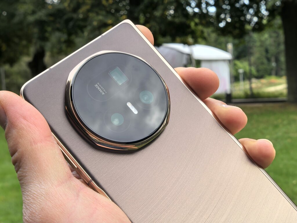 Honor Magic V5 tańszy od Magic V3