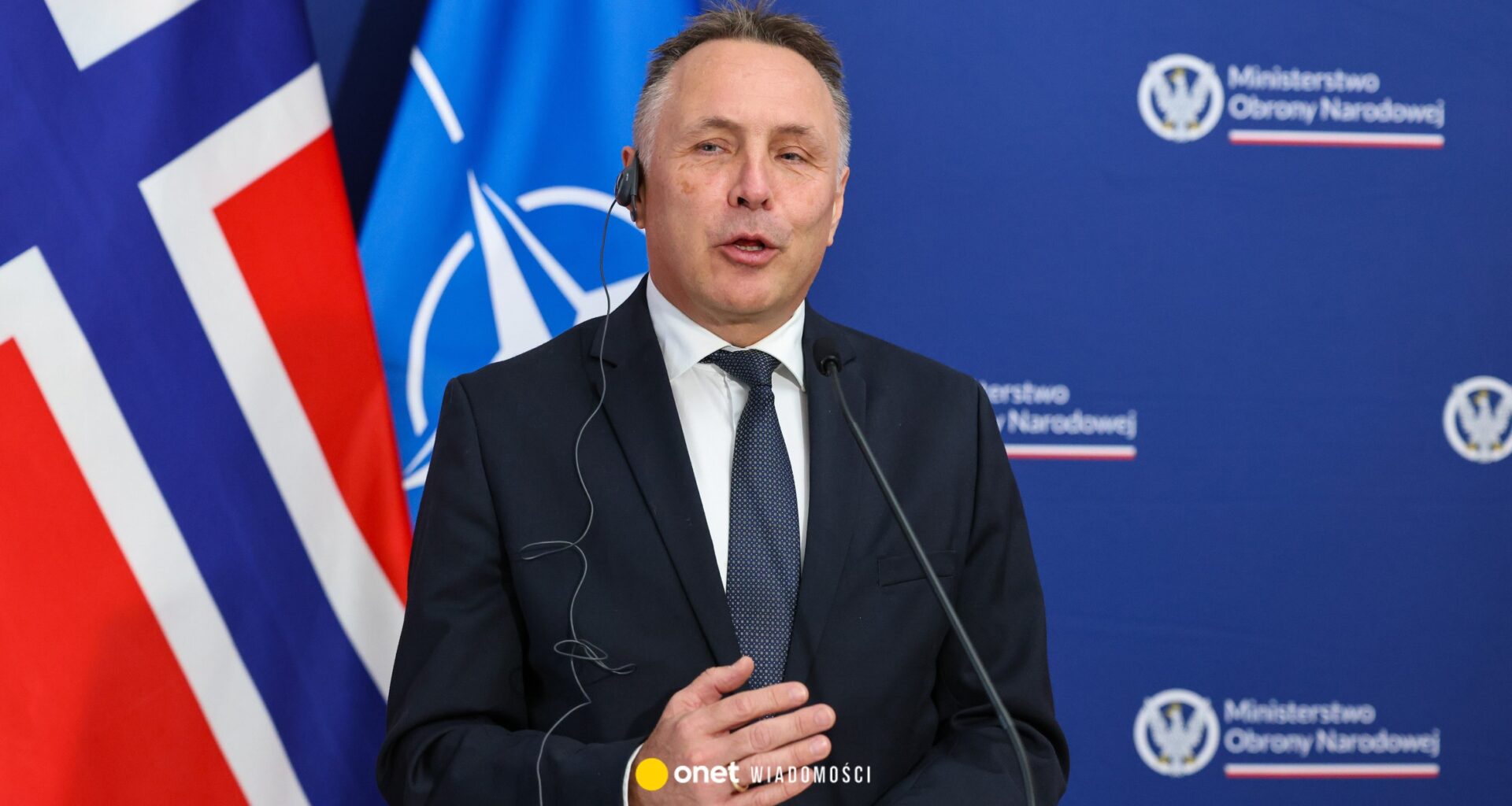 Drony nad norweskimi lotniskami. Nowe informacje od ministra obrony