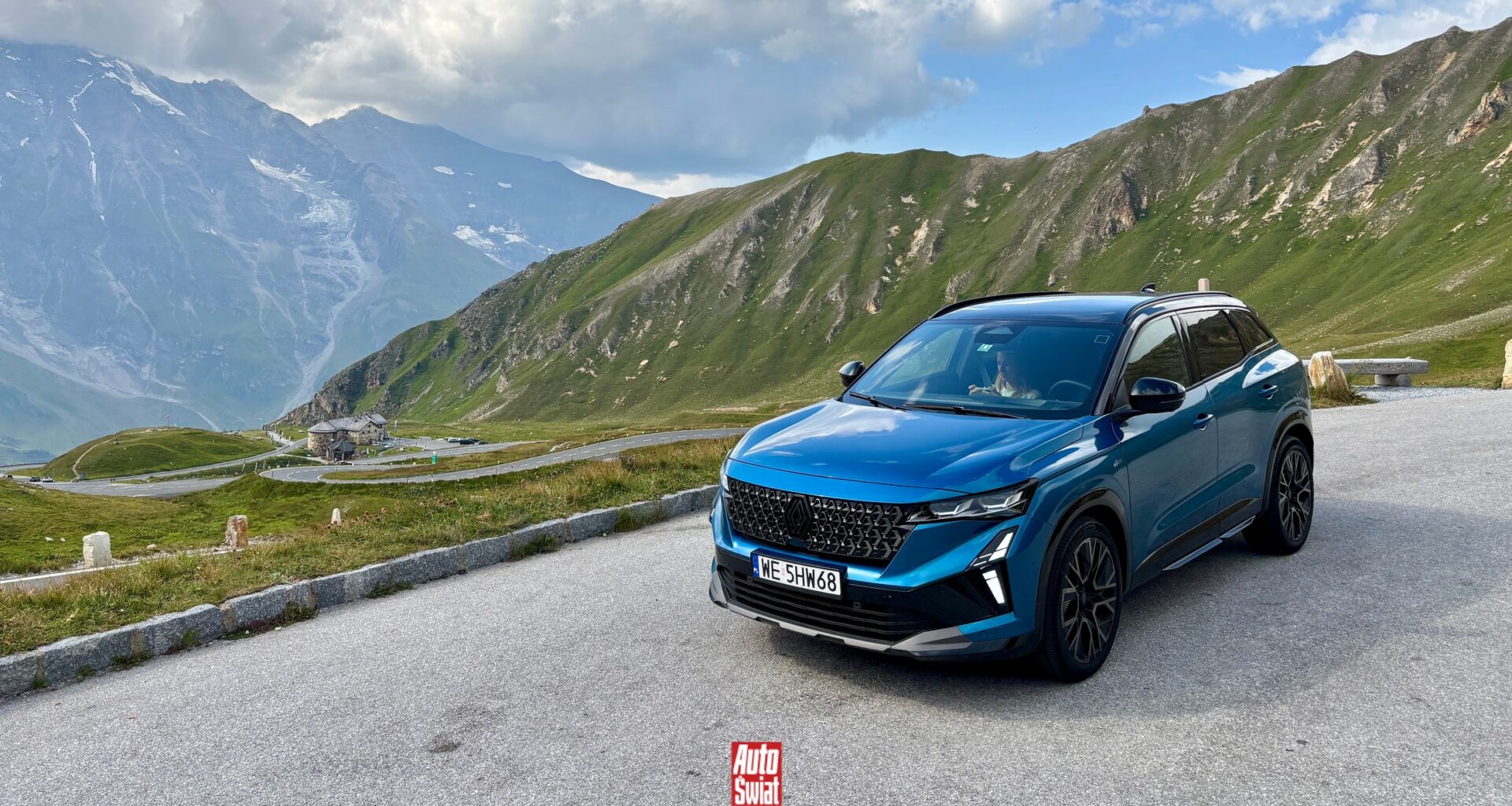 Renault Austral full hybrid E-Tech to jeden z najlepszych SUV-ów w klasie. Test na dystansie 3500 km
