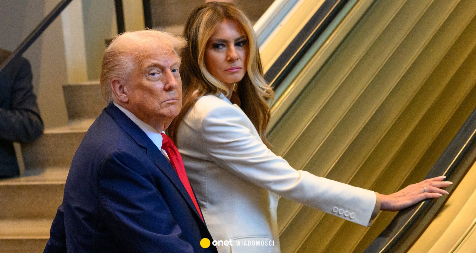 Donald Trump grzmi o sabotażu. ONZ wyjaśnia, co się stało na schodach