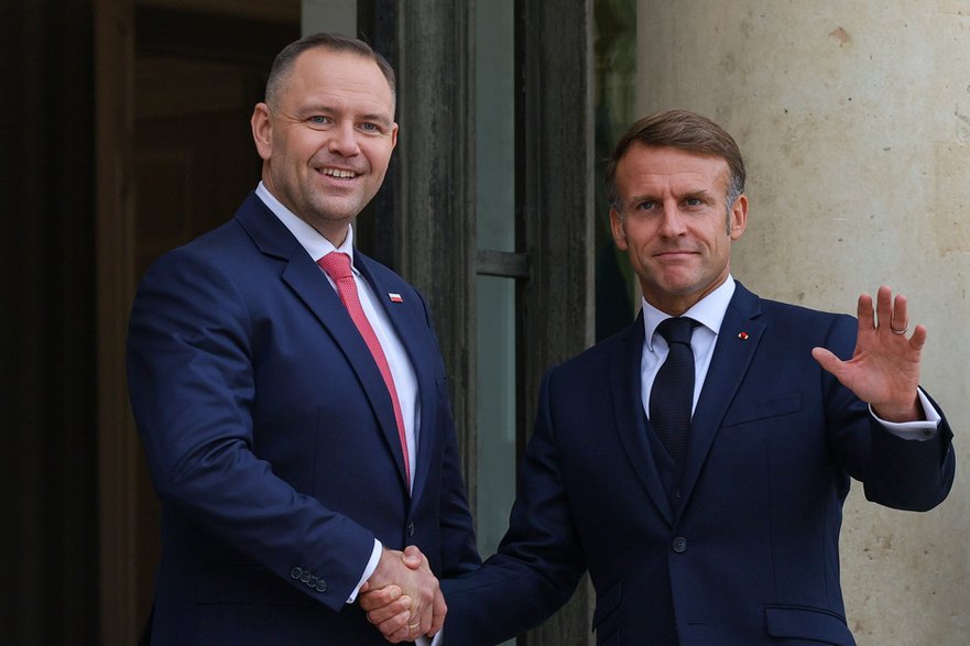 Karol Nawrocki, Emmanuel Macron 
