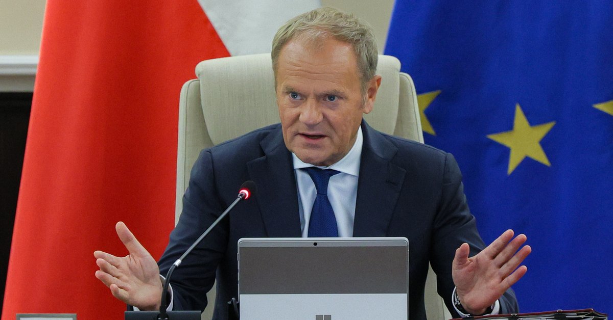 Donald Tusk zabrał głos w sprawie dronów nad Polską. "Mam już dosyć tych mądrali"