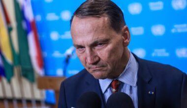 Radosław Sikorski dla CNN o Rosji. "Musielibyśmy zrobić, co trzeba"