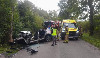 Tragedia na mazurskiej drodze. Zginął 30-letni mężczyzna, trwa reanimacja niemowlaka - Onet