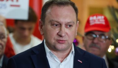Poseł ujawnia, co dzieje się w Sejmie. Mówi o alkoholu