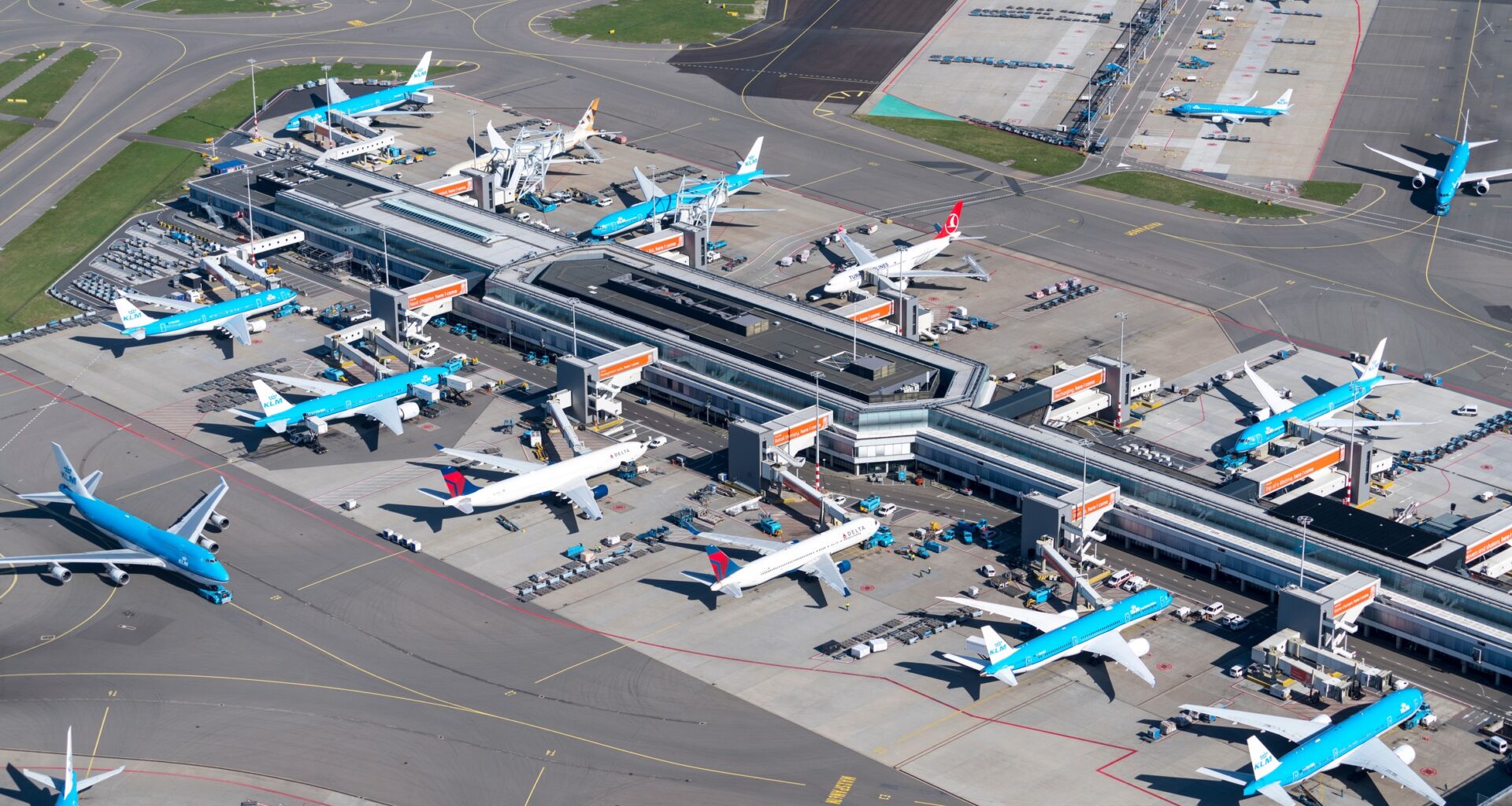 Lotnisko Schiphol w Amsterdamie