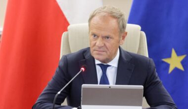 Program Orka. Rząd zobowiązuje się wybrać okręty podwodne