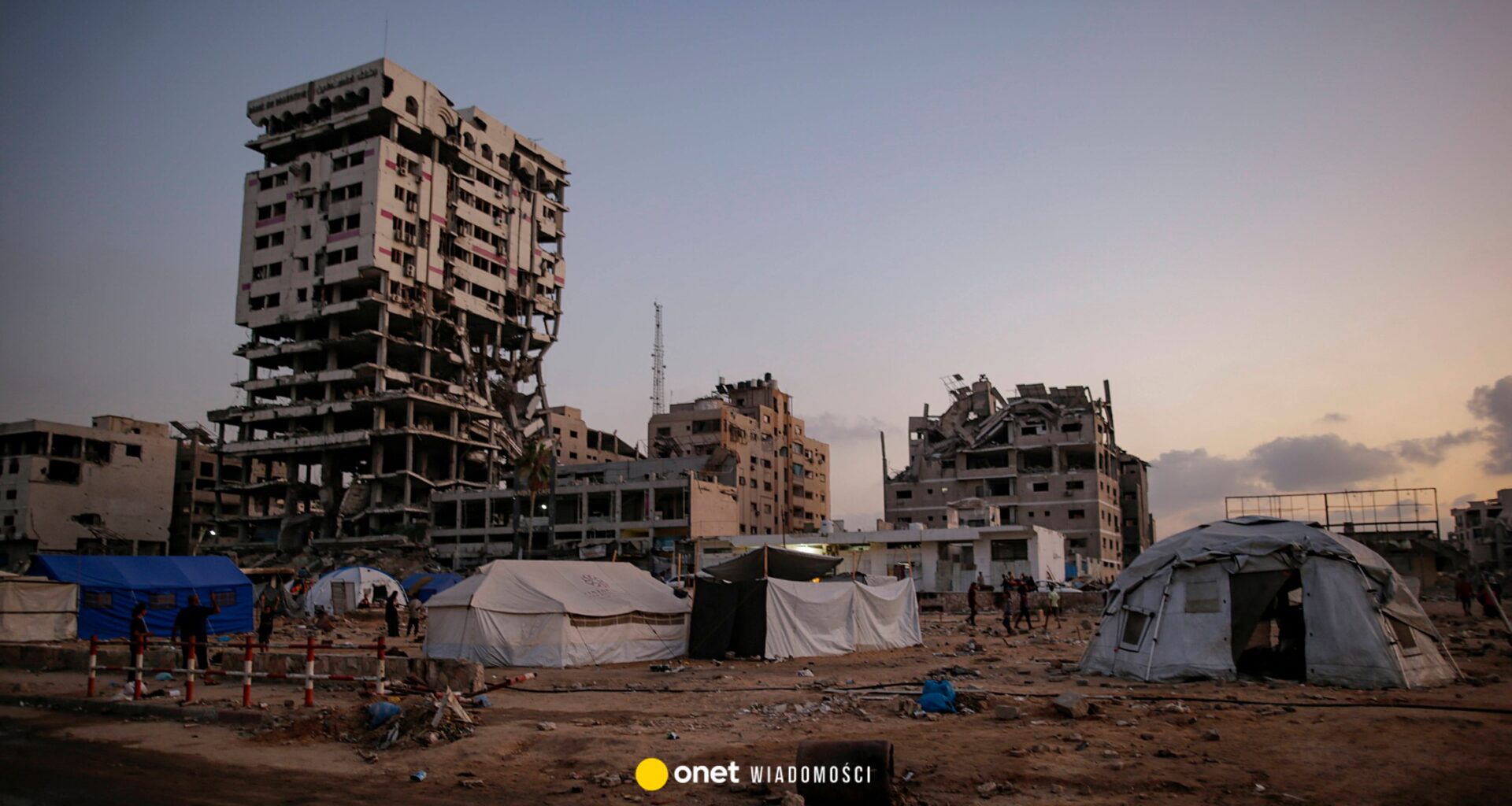 Izrael wzmaga ataki na Strefę Gazy. Nie żyje co najmniej 37 Palestyńczyków [RELACJA]
