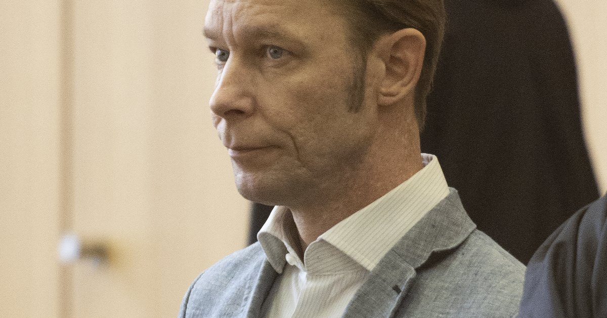 Christian Brueckner znów cieszy się wolnością. Widziano go w klubie