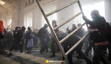 Starcia z policją i szturm na dworzec. Wstrząsające sceny w Mediolanie