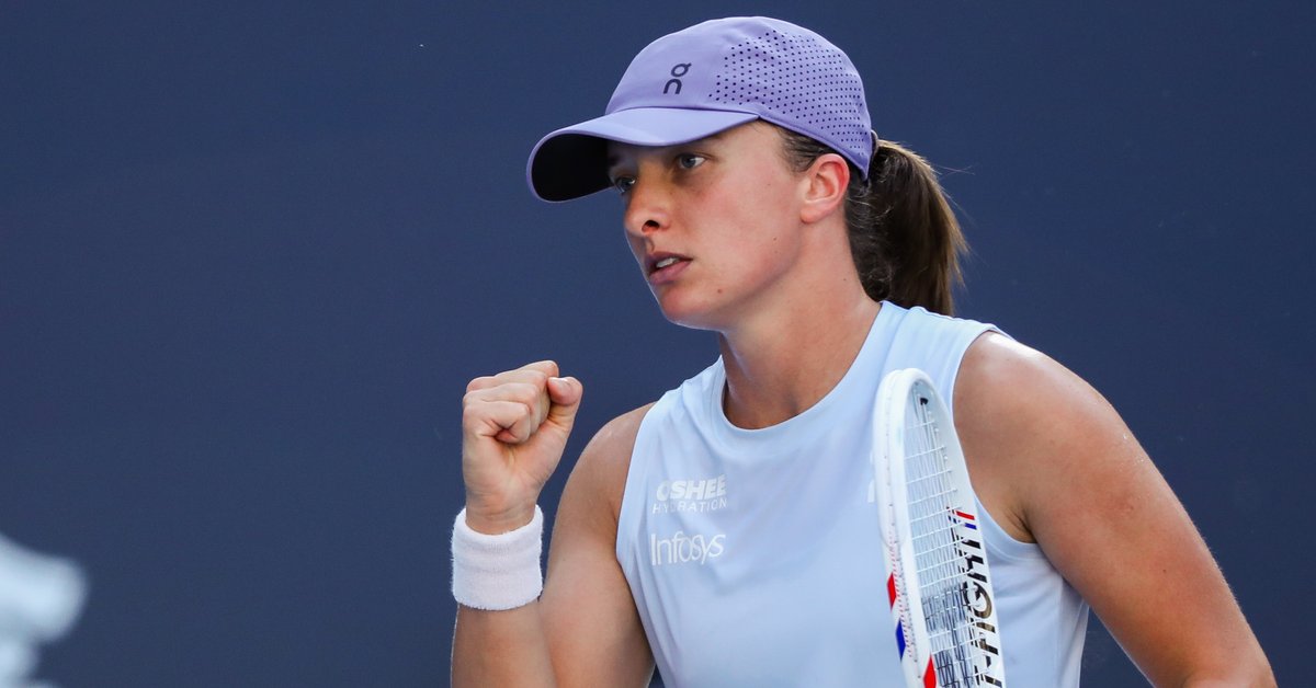 O której mecz Iga Świątek - Emma Navarro? Gdzie oglądać? Transmisja TV - Przegląd Sportowy Onet