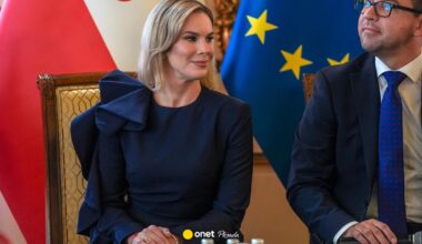 Marta Nawrocka spotkała się z uczniami polskich szkół w USA. Internauci zwrócili uwagę na jedno