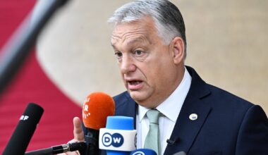 Viktor Orban dosadnie odpowiada prezydentowi Zełenskiemu. "Z całym szacunkiem" - Onet