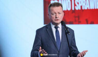 Błaszczak żąda dymisji rzecznika rządu Tuska. Burza po słowach Trumpa