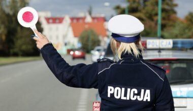 Kiedy kierowca traci prawo jazdy za prędkość? Znak D-42. Nowa akcja policji