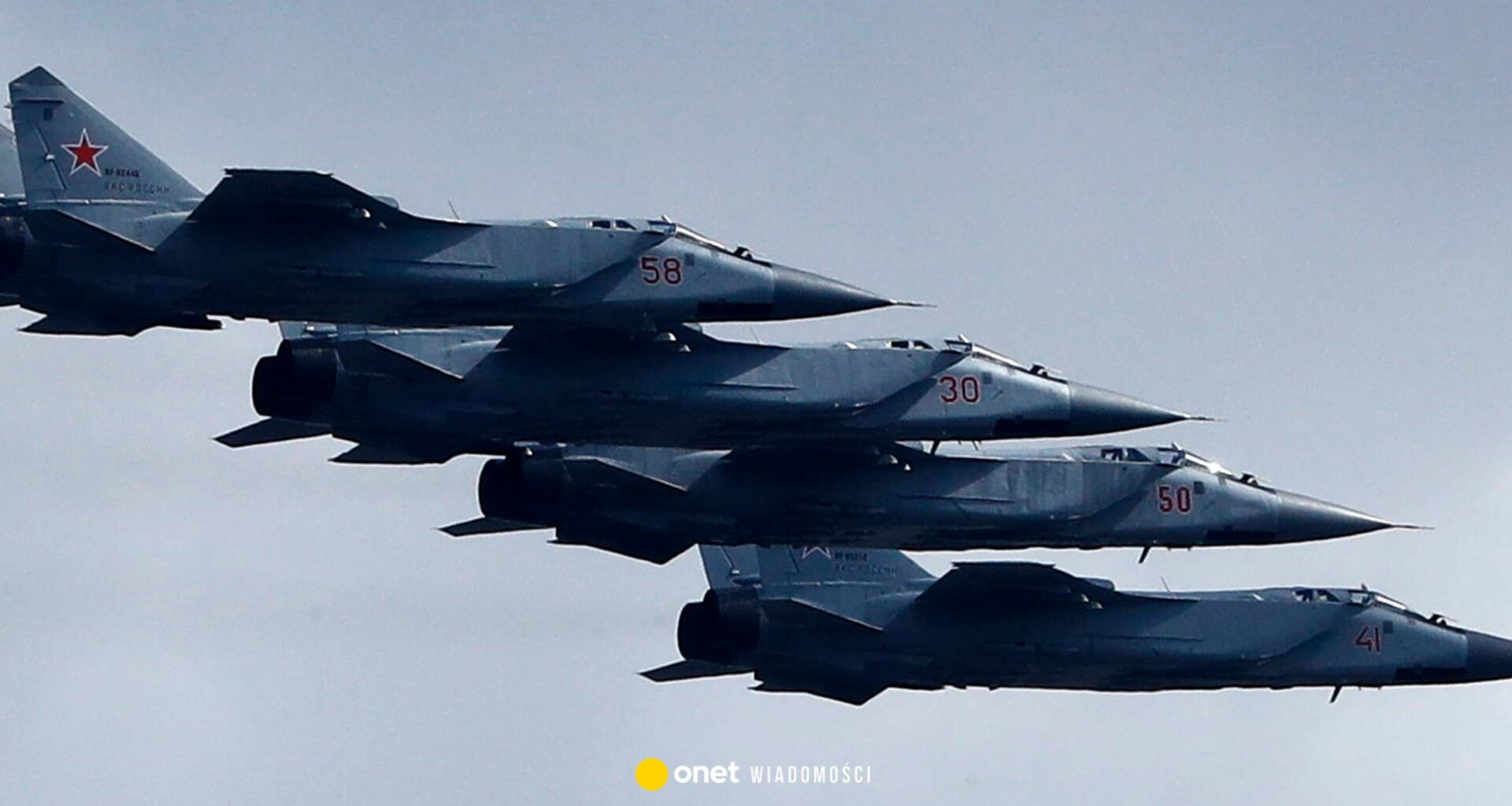 Czy państwa NATO powinny zestrzeliwać rosyjskie myśliwce? Polacy dali jasną odpowiedź [SONDAŻ]