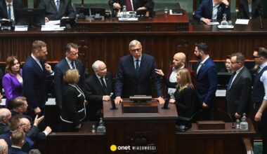 Wraca sprawa afery wizowej. Roman Giertych wskazał dwóch znanych polityków PiS