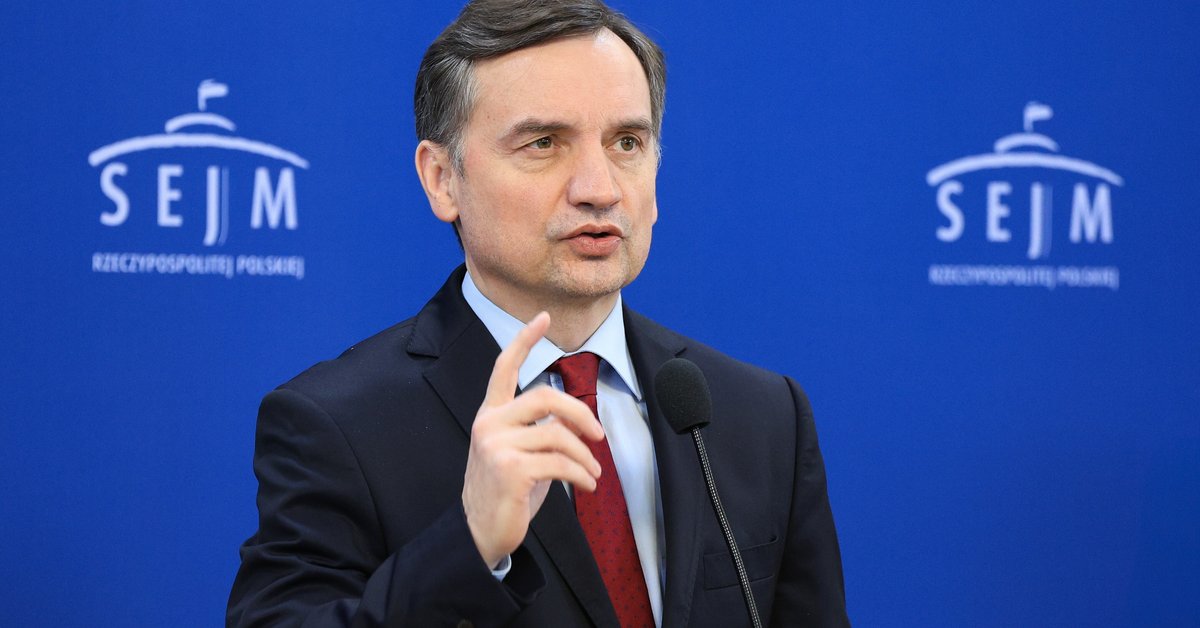 Przesłuchanie Zbigniewa Ziobry. "Nie doszło do zatrzymania w domu"