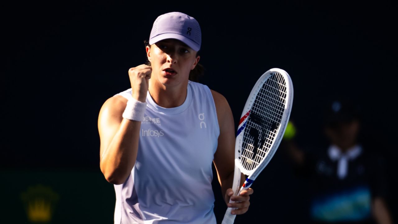Iga Świątek zapisała się w historii turnieju WTA w Pekinie. Wygrała 400. mecz w karierze! - sport.tvp.pl