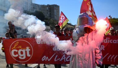 "Czarny dzień" we Francji. Setki protestów w całym kraju. Paryż obawia się powtórki najgorszego scenariusza