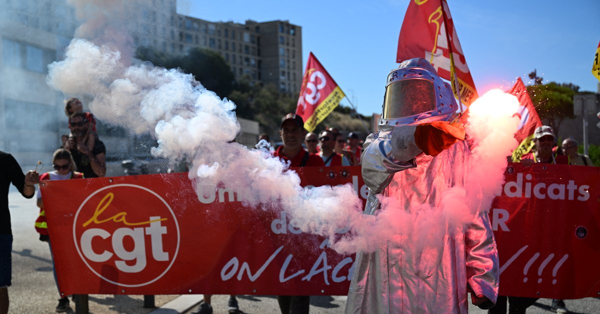 "Czarny dzień" we Francji. Setki protestów w całym kraju. Paryż obawia się powtórki najgorszego scenariusza