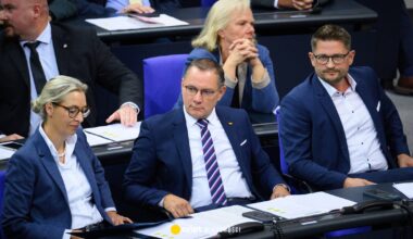 Potężna porażka AfD. Nie wygrali z żadnym z konkurentów. "Wynik mobilizacji wyborców"