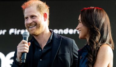 Wieszczono im kryzys. Książę Harry na scenie tak zachował się wobec Meghan