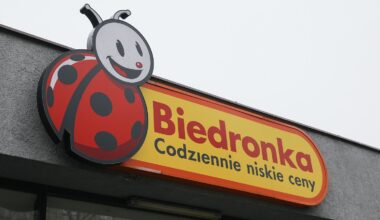 Carrefour wycofuje się z Polski? Właściciel Biedronki może przejąć sklepy