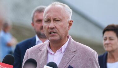 Nowy Sącz. Prezydent Ludomir Handzel i wiceprezydent Artur Bochenek wracają do pracy